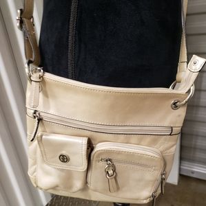 🎀Clearance🎀 👜GIANI BERNINI Crossbody bag soft leather
